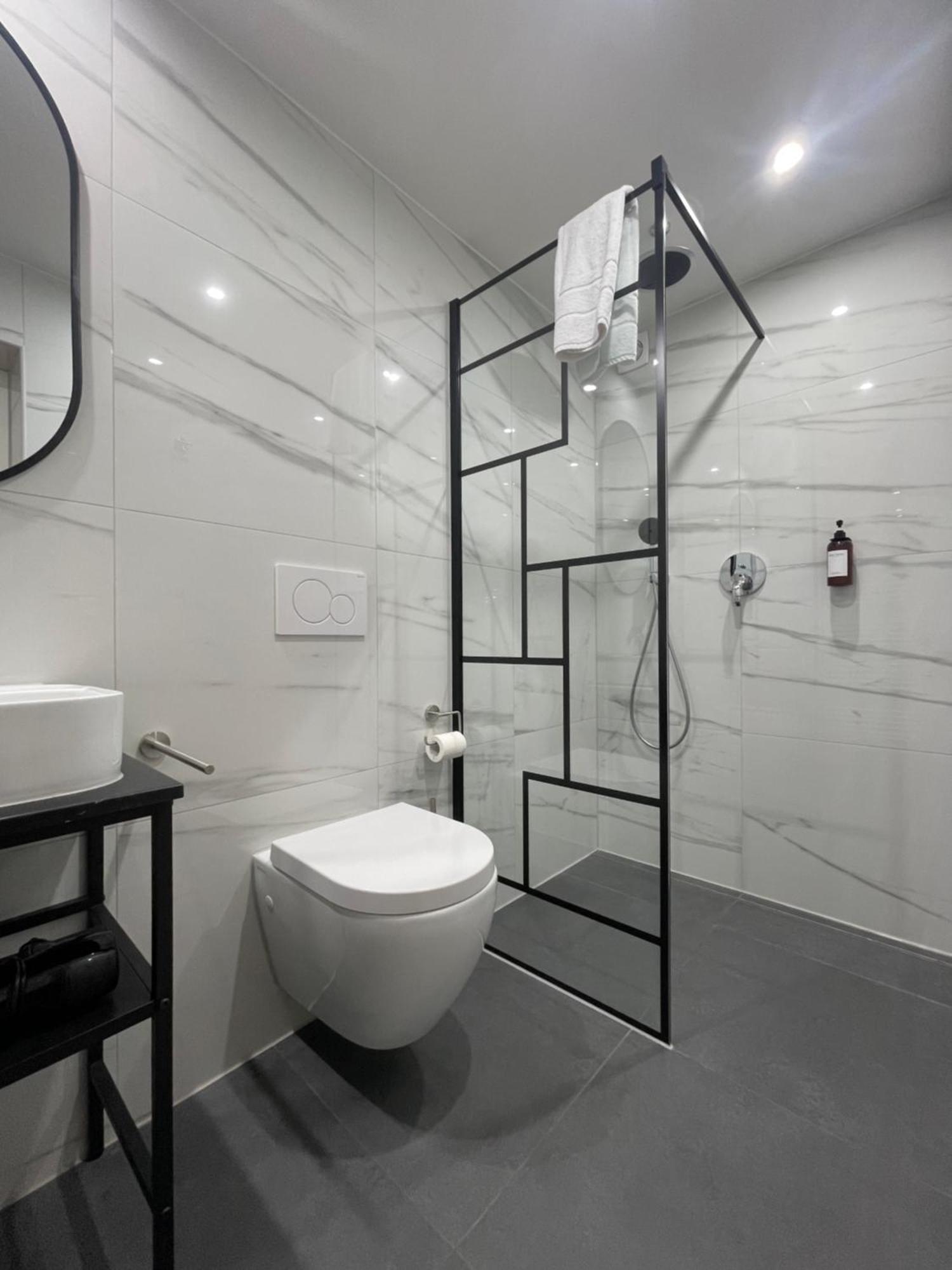 Nice City Apartment *